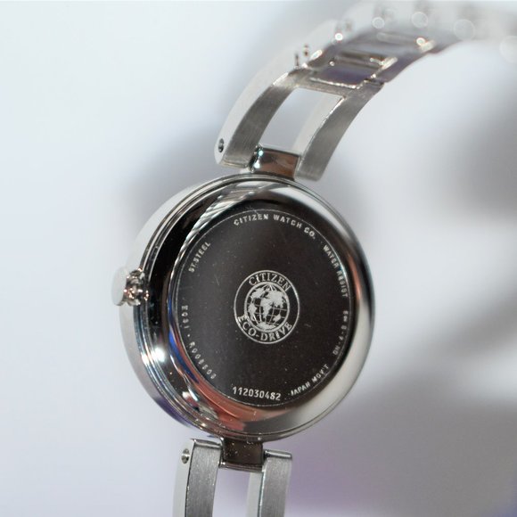 Citizen Eco-Drive Modern Eco Axiom Ladies Stainless Steel #E031 NIB Eco-Drive